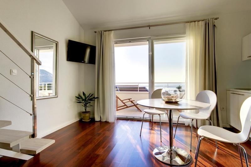 Apartments Lianto Drasnice Quarto foto
